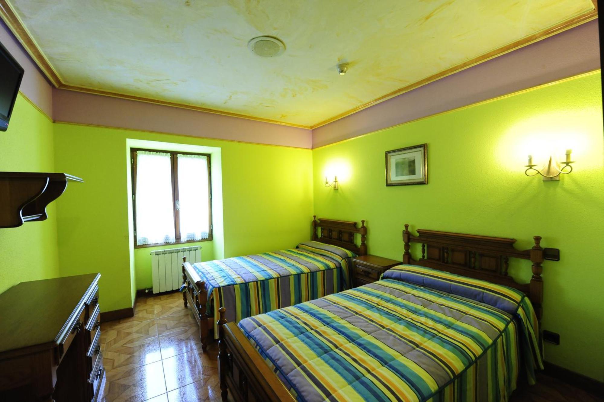 Hotel Rural Bereau Lesaka Bagian luar foto